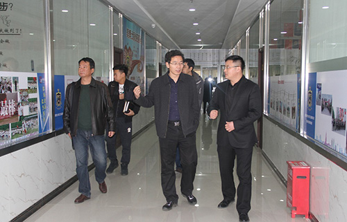 乾港集團(tuán) 乾港集團(tuán)