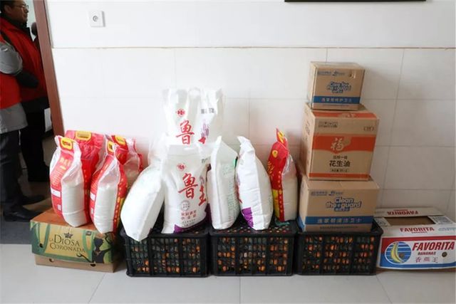 乾港集團公益物資 乾港集團公益物資